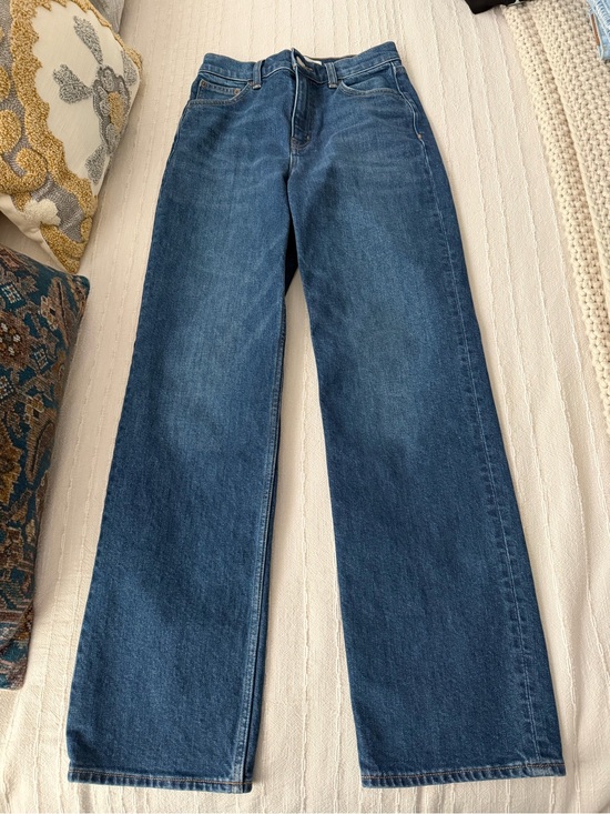 Denim Forum Denim - Denim Forum Women's High-Rise straight Leg Jeans - Medium Blue
Inseam 28/29